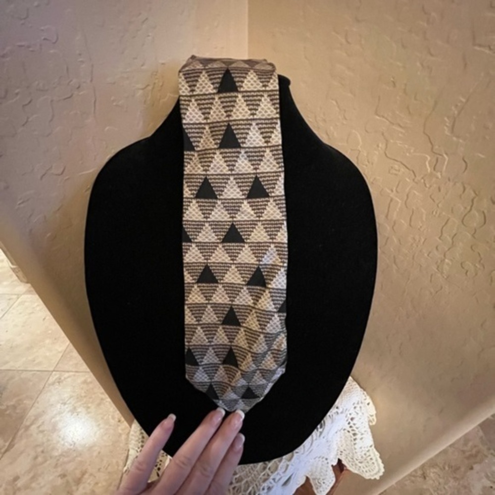 Barbara Blank Black Diamond Silk Tie